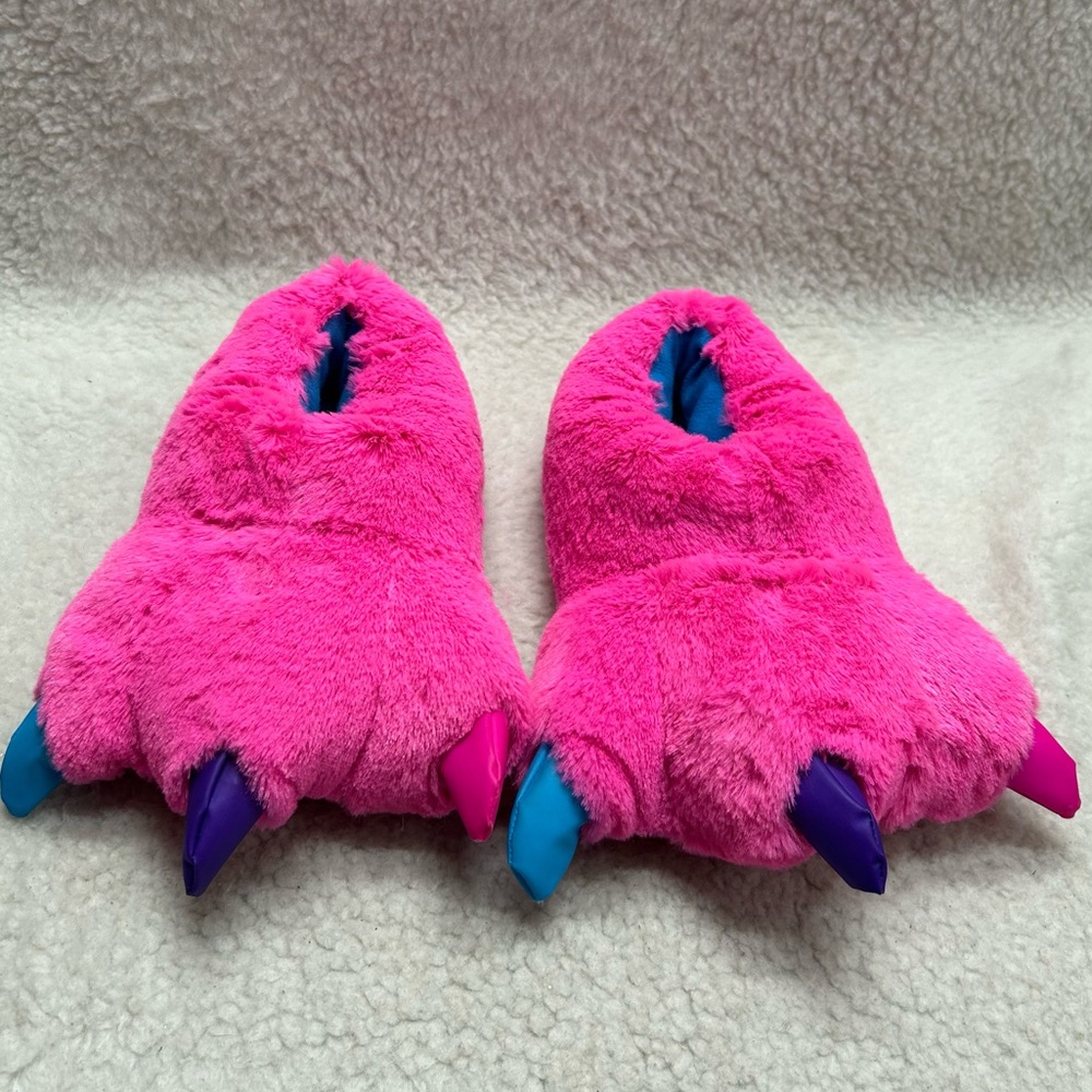 Flash Lights Claws Kids Slippers pink size Large READ